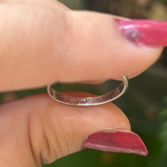 Sterling Silver CZ Ring - Picture 5 of 6